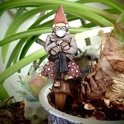 Bern in a fern 🍄Grumpy Bernie Gnome Plant / Garden Wood Stake